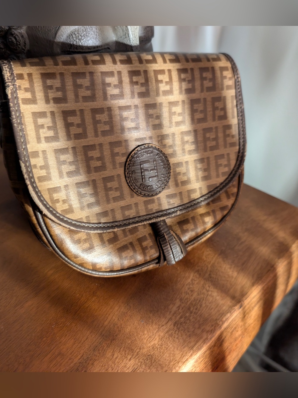 ⭐️ Fendi Zucca FF logo leather Vintage Crossbody bag